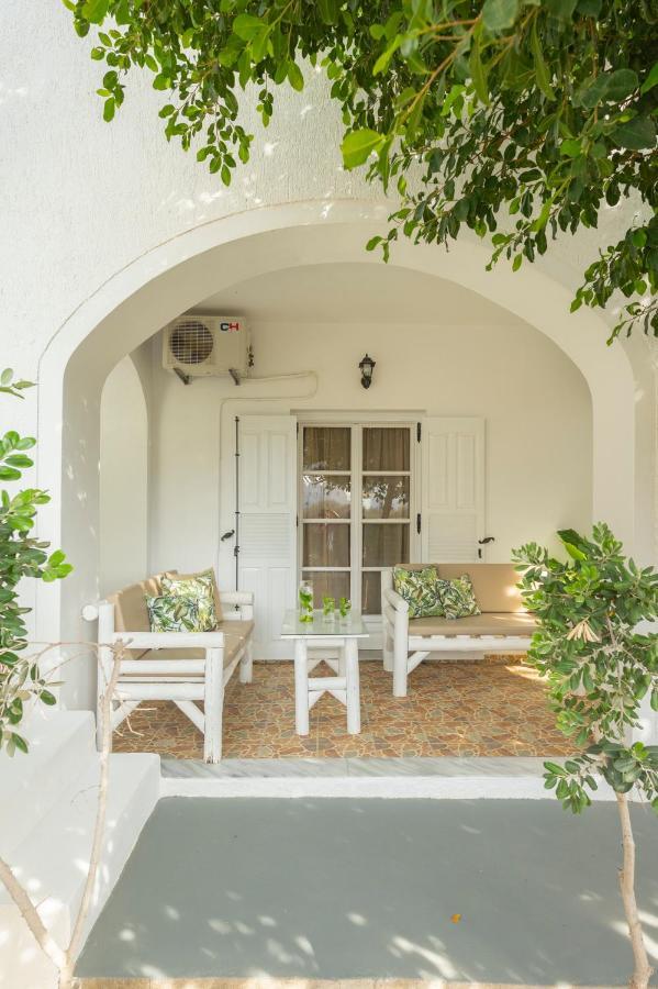 Loukas & Emma Eco Houses เปริสซา ภายนอก รูปภาพ